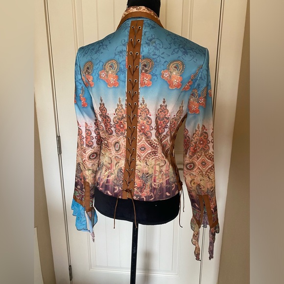 Boho Chic Printed Blazer - Picture 7 of 7